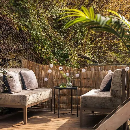 Lejlighed Floor With Terrace & Views