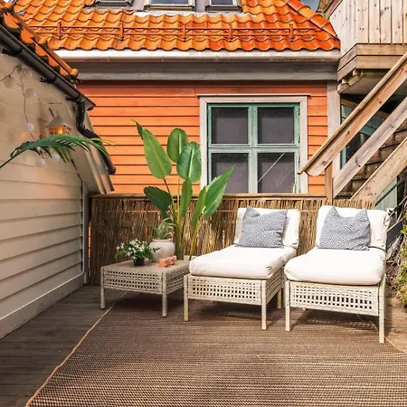 Floor With Terrace & Views Bergen